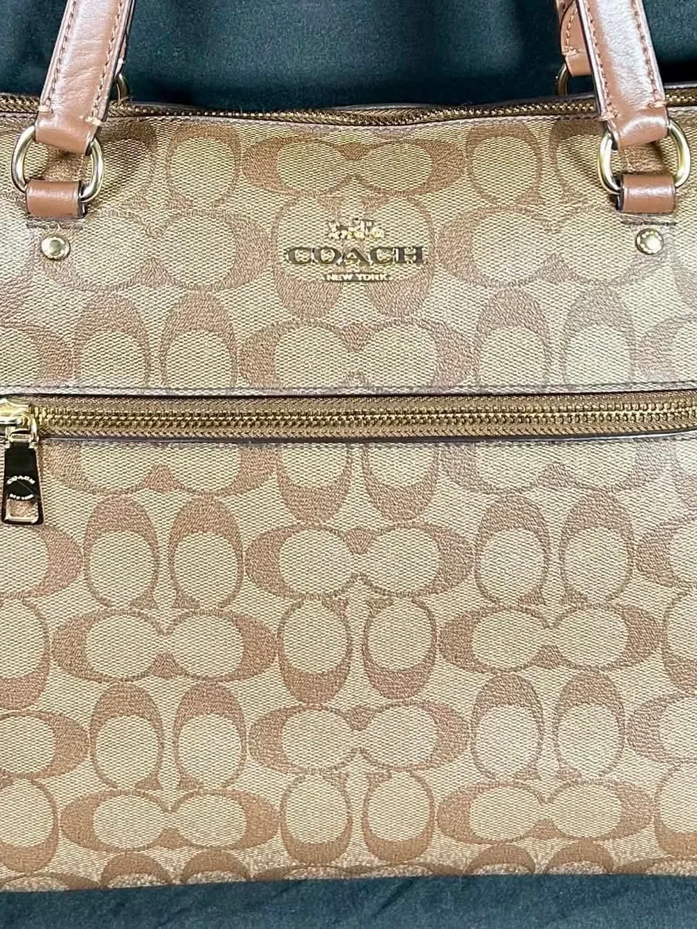 COACH Gallery Tote Handbag